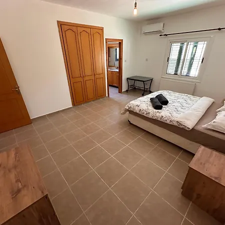 Kyrenia/alsancak 4-room With Private Pool Villa *